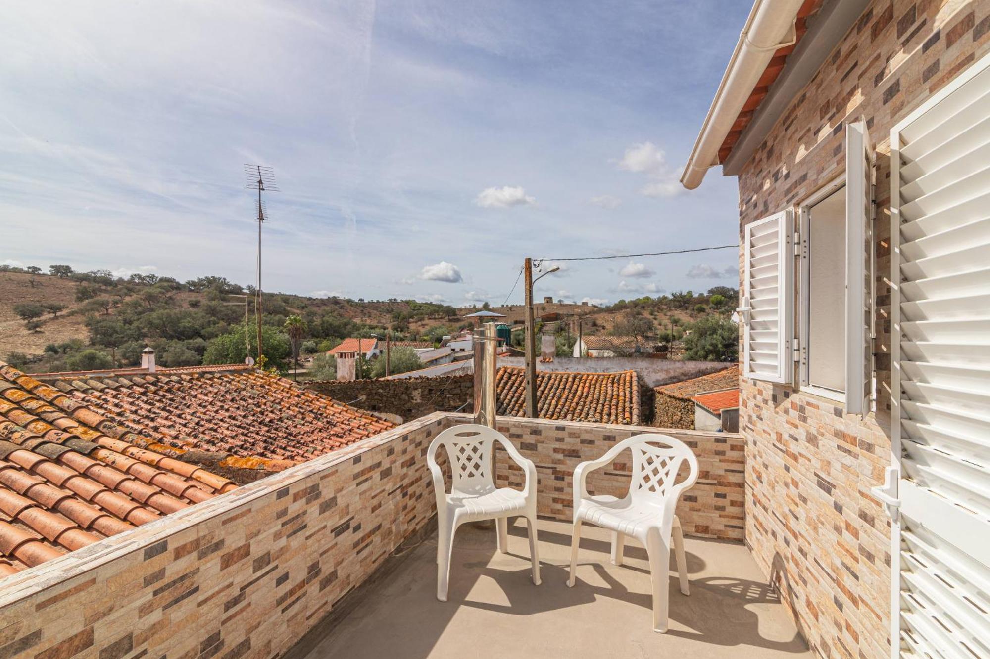 Casa Das Bonecas Farelos de Baixo 外观 照片